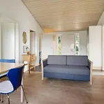 2 Bedroom Awesome In