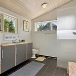 2 Bedroom Awesome In *